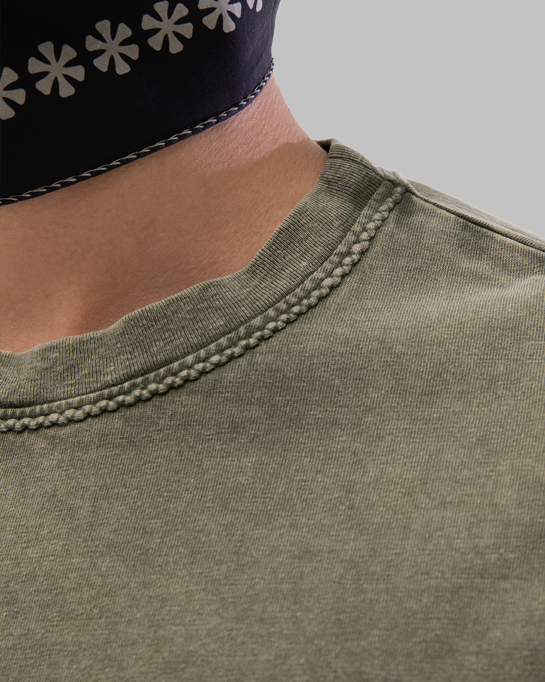 FRECCIA TEE - Dust Olive